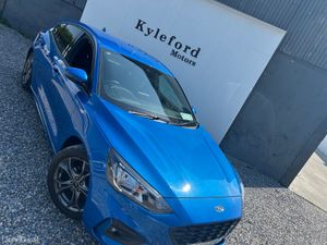 Ford Focus 2021 St Line  Automatic - Image 2