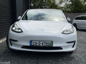 231 Tesla Model 3 Long Range - Image 2