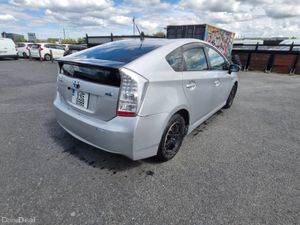 Toyota Prius 2011 - Image 4