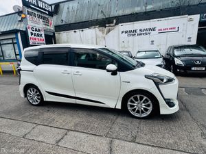 SUPERB TOYOTA SIENTA AUTO HYBRID 7SEATS NEW NCT 28 - Image 4
