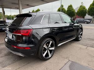 Audi Q5 40 TDI Quattro S-T 4DR Auto - Image 3