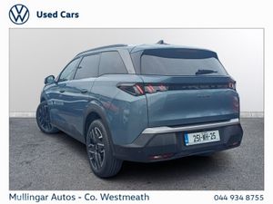 Peugeot 5008 1.2 MHEV 145bhp E-DCS6 Allure - Image 4
