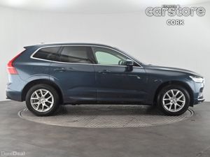 Volvo XC60 B4 Momentum 5DR Auto - Image 3