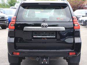 Landcruiser LWB * 2 seat * Man * Low Kms - Image 4