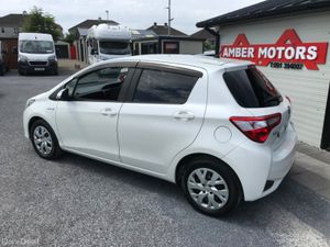 2017 Toyota Yaris Vitz Hybrid Automatic - Image 3