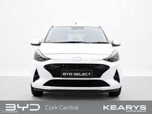 Hyundai i10 Deluxe Plus, “Like New” - Image 4
