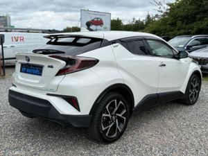 2018 Toyota C-HR 1.8 HYBRID AUTO - Image 3