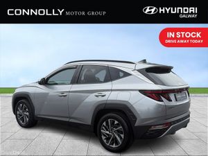 Hyundai Tucson 2WD Executive Plus - Image 3