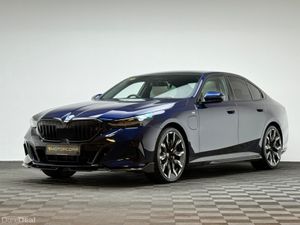 BMW 5-Series 530E M SPORT PRO CARBON KIT - Image 3