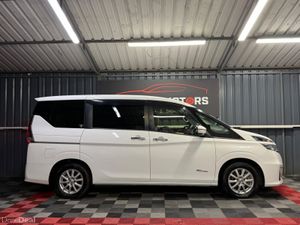 2017 Nissan Serena Automatic 7 Seat - Image 4