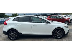 Volvo V60 D4 2.0L DIESEL AUTOMATIC(2293) - Image 4
