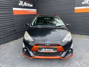 Toyota Aqua 1.5 HYBRID SPECIAL EDITION - Image 2