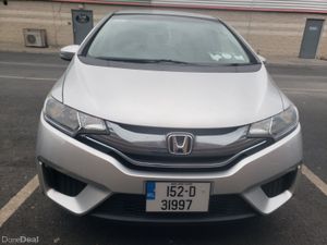 Honda Fit 2015 - Image 2