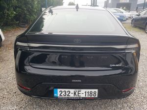 Toyota Prius 2023 - Image 3