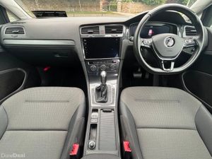 Volkswagen Golf 1.2 COMFORTLINE PETROL AUTO - Image 3