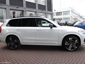 2022 VOLVO XC90 T8 AWD RECHARGE DARK EDITION SUV - Image 3