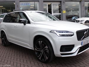 2022 VOLVO XC90 T8 AWD RECHARGE DARK EDITION SUV - Image 2