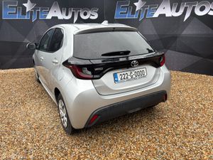 Toyota Yaris 1.0 Terra Automatic 2022 - Image 4
