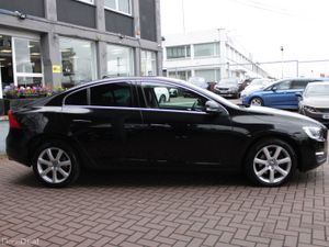 2019 VOLVO S60 D4 4DR SE LUXURY SALOON AUTOMATIC - Image 3