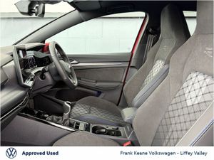 Volkswagen Golf R-LINE 1.5 TSI 150HP *KINGS RED ME - Image 4