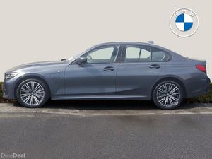 BMW 3-Series 330e M Sport - Image 4