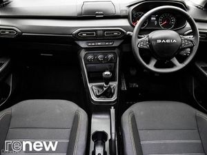 Dacia Sandero Stepway STEPWAY Essential TCe 90 GSR - Image 3