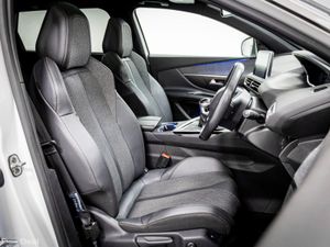 Peugeot 5008 GT-Line Premium 1.5 Diesel 130HP - Image 3