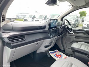 Ford Tourneo Custom 2.5 LWB Limited 232 BHP Automa - Image 4