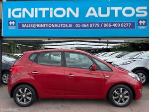 Hyundai ix20 1.6 PETROL, DELUXE MODEL, TINY MILEAG - Image 2