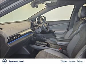 Volkswagen ID.4 ***JUST IN*** LIFE DX 77kWh Rear C - Image 4