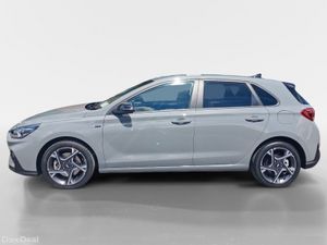 Hyundai i30 Petrol Deluxe NLine - Image 2