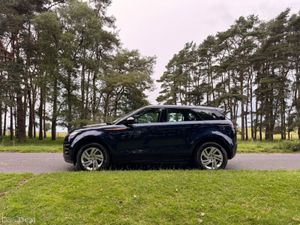 Land Rover Range Rover Evoque 2022 - Image 3