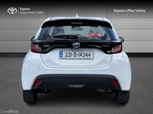 Toyota Yaris HYBRID LUNA 4DR AUTO - Image 4