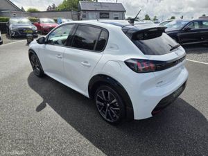 Peugeot 208 GT Line - Image 3