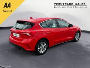 2018 Ford Focus 1.5TDCI ZETEC 120BHP - Image 3