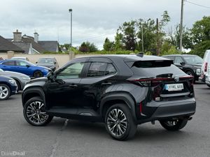232 TOYOTA YARIS CROSS 1.5 PETROL HYBRID HIGH SPEC - Image 3