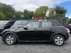 2017 Mini Cooper Low Mileage - Image 4