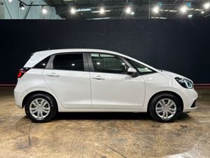 Honda Fit 1.5 HYBRID AUTOMATIC - HOME EDITION - BL - Image 3
