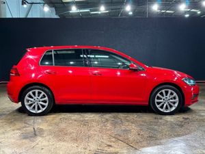 Volkswagen Golf 1.2 AUTOMATIC - FACTORY ALLOYS - C - Image 3