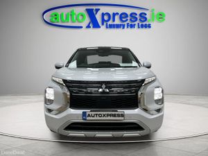 Mitsubishi Outlander 7 seats, PHEV 4WD, Low mileag - Image 3
