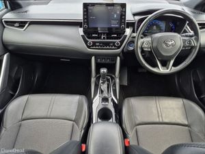 Toyota Corolla Cross ** HYBRID ** AUTO ** HUGE SPE - Image 2