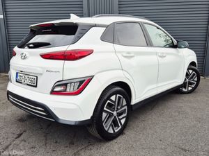 Hyundai KONA KAUAI PREMIUM 64 5DR AUTO - Image 4