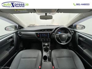 Toyota Corolla 1.3 Manual, Low mileage - Image 2