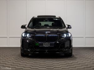 2025 BMW X5 X-Drive 50e M-Sport - Image 2