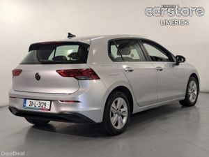 Volkswagen Golf 1.0 TSI 110HP Life - Image 3