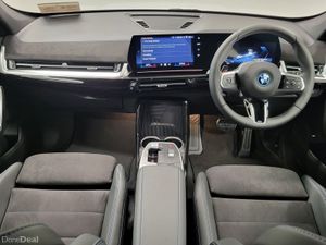 BMW iX1 IX1 EDRIVE20 IX1 EDRIVE20 IX1M - Image 4