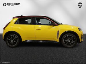 Renault 5 E-Tech Hatchback Iconic Five - Image 4