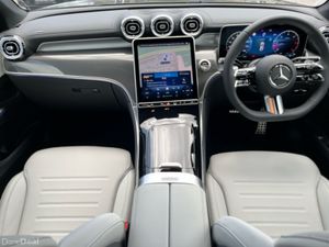 Mercedes-Benz GLC 220D AMG Line 4MATIC Coupe - Image 4
