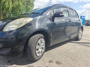 Toyota Vitz AUTO/HAND CONTROLS - Image 3
