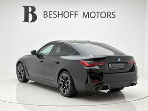BMW i4 35 M-SPORT=LOW MILES//1 OWNER//252 REG=2 YE - Image 3
